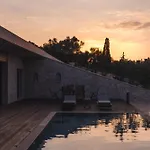 Villa Petroto Sea View