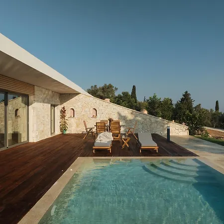 Вилла Petroto Sea View Цукаладес