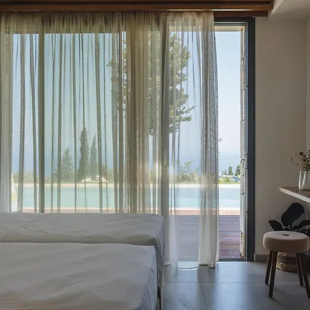 Вилла Petroto Sea View Цукаладес