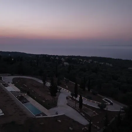 Вилла Petroto Sea View Цукаладес