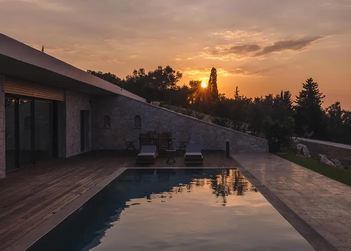 Villa Petroto Sea View