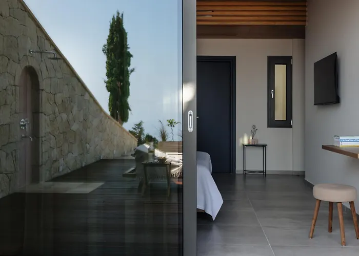 Villa Petroto Sea View *