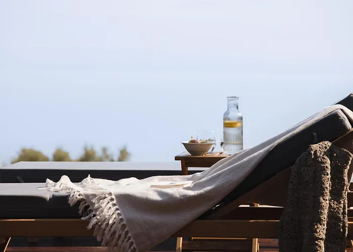 Petroto Sea View * Tsoukaladhes