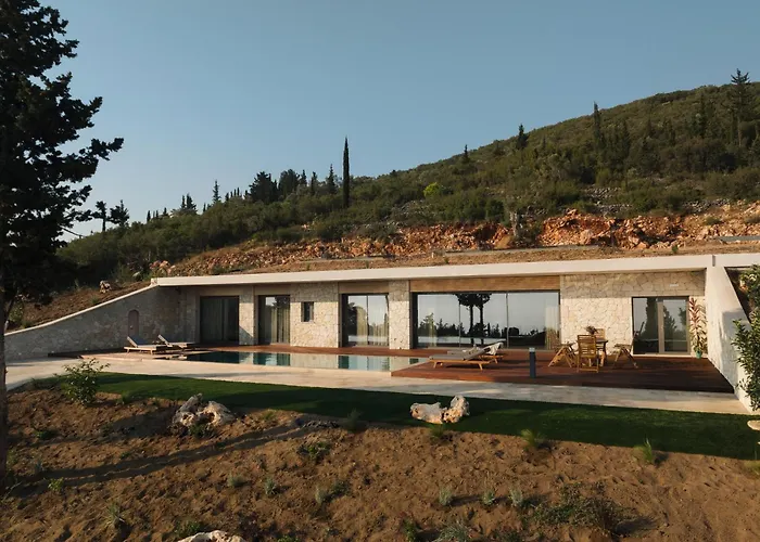 Villa Petroto Sea View